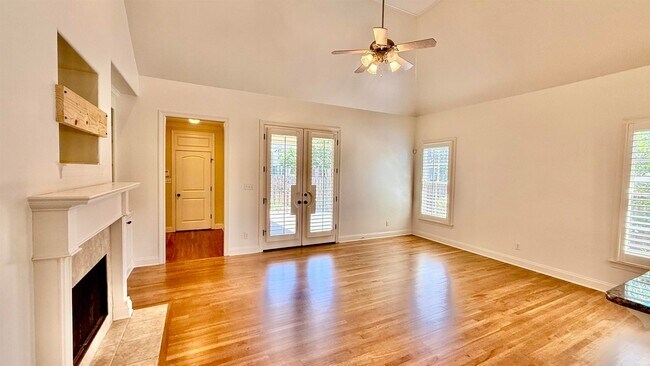 Building Photo - 9008 Arden Meadows Dr