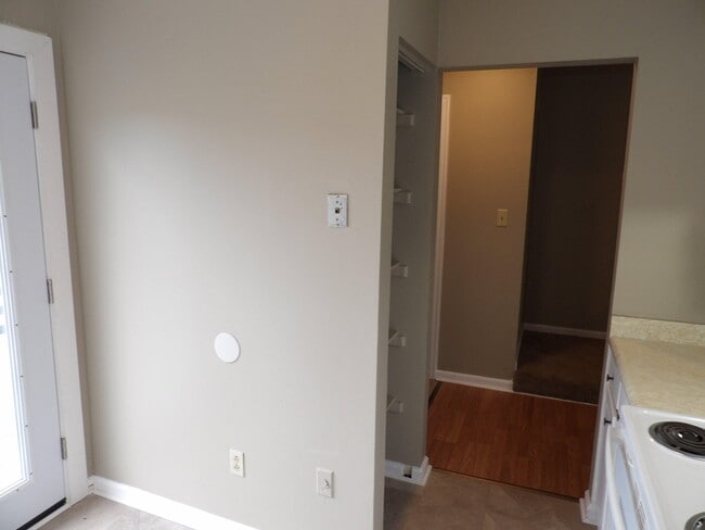 Building Photo - 409 Ridgewood Ln