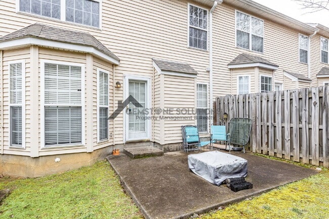 Building Photo - 2402 Nashboro Blvd