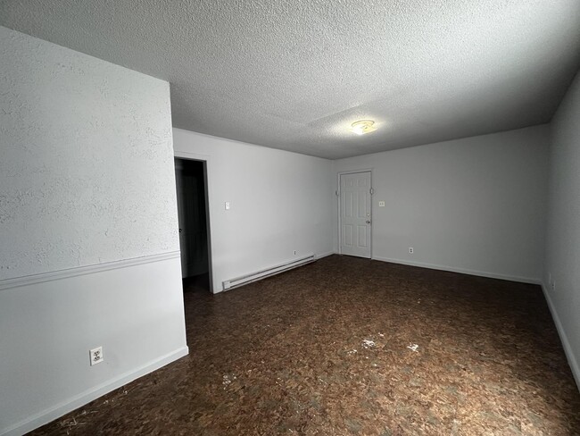 Building Photo - 807-A Bryan-