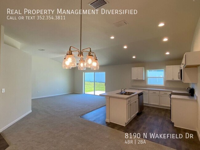 Building Photo - 8190 N Wakefield Dr