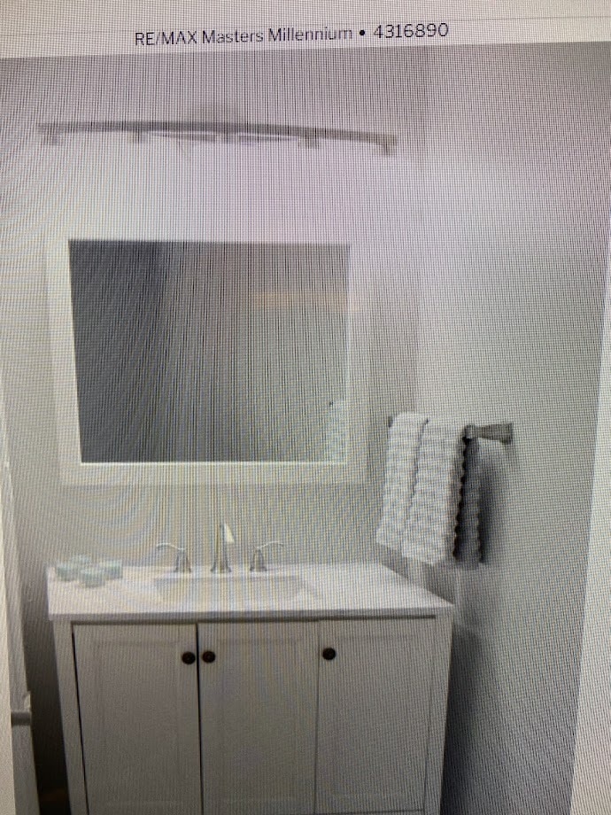 Master sink area - 421 S Balsam St