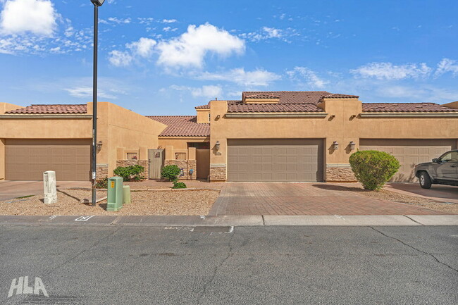 Primary Photo - 6108 E Morning Ln