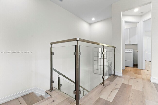 Building Photo - 115 SW 127th Terrace
