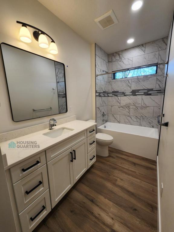Building Photo - 8416 E Maringo Dr