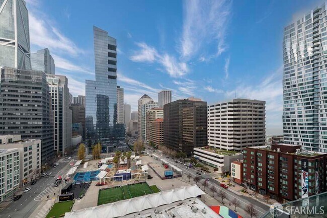 Building Photo - 201 Folsom St