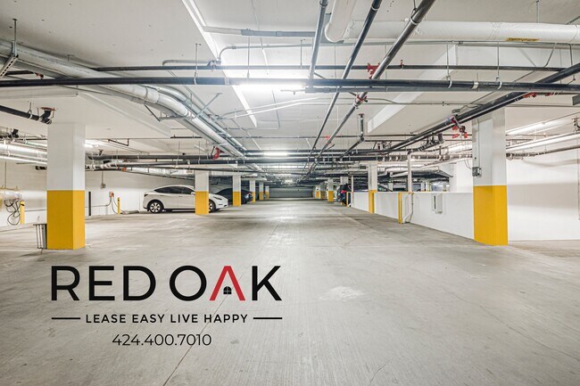 Building Photo - 1333 Orange Grove Ave