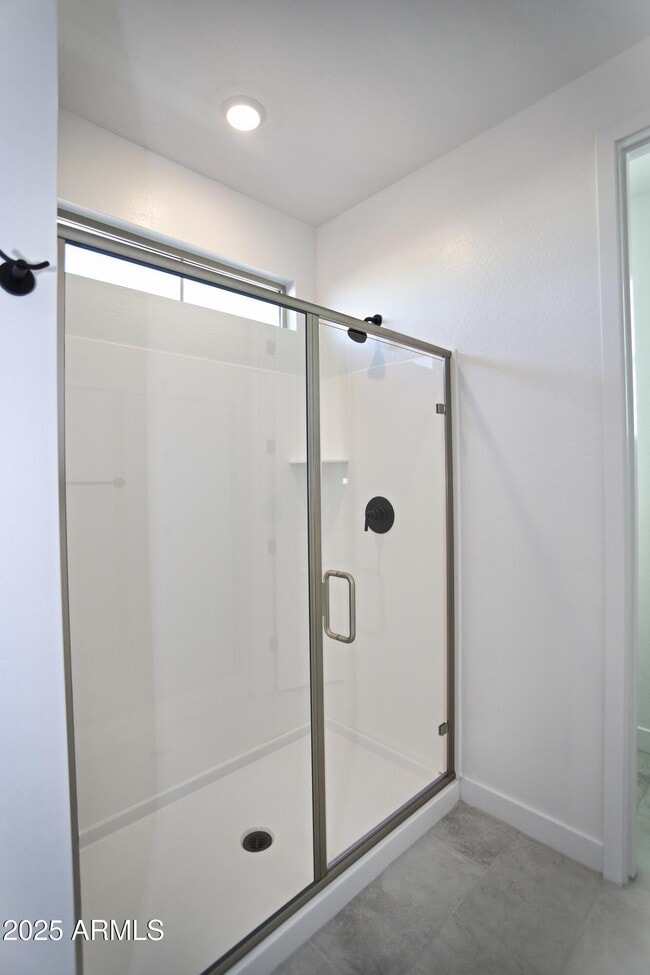 Building Photo - 773 W Lark Dr