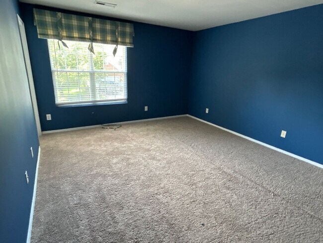 Building Photo - Spacious 3 Bed | 2.5 Bath House in Raleigh