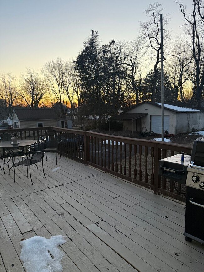 Building Photo - High_1368