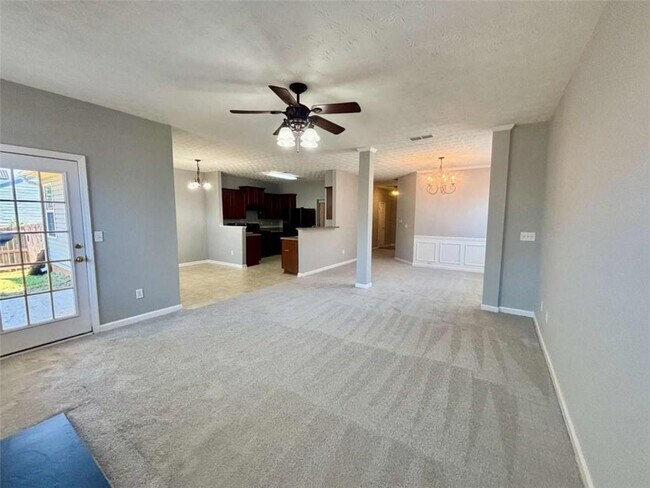Building Photo - 889 Clairidge Elm Trail SW