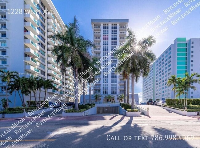Building Photo - 1228 West Ave