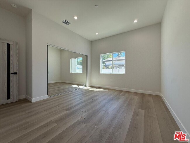 Building Photo - 15830 1/2 Blackhawk St