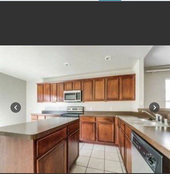 Building Photo - 1206 Oak Hollow Ln