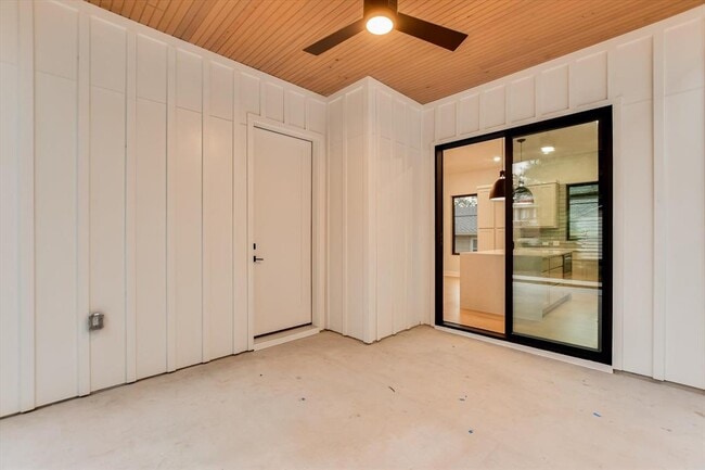 Building Photo - 114 Lightsey Rd