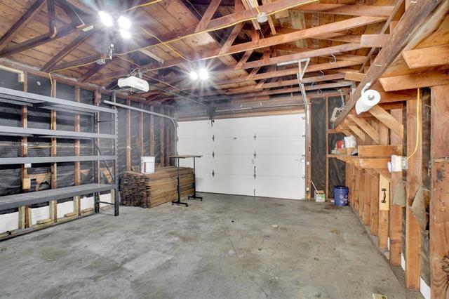Building Photo - 4929 Locke Ave