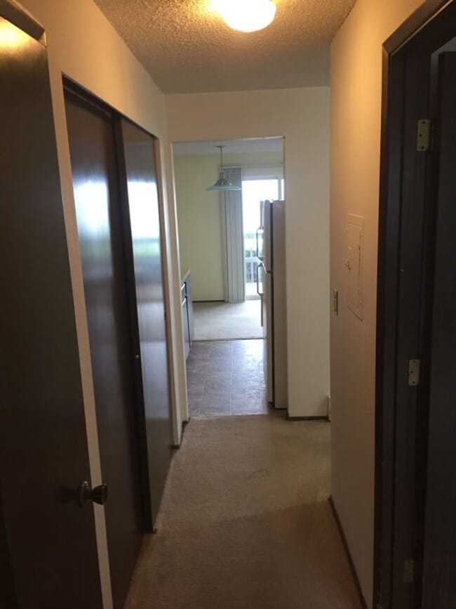 Building Photo - Steilacoom 1 bedroom with a view of  the
