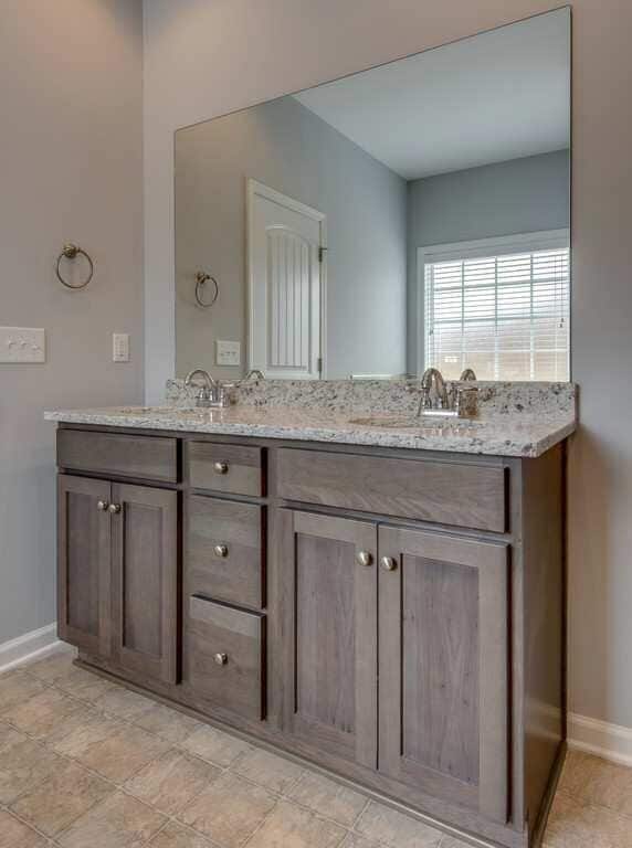 Building Photo - COMING SOON!   Fairview Station Charmer!  Perfectly comfortable 4/2.5 family home close to Westwo...