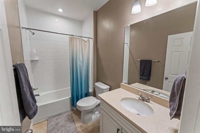 Building Photo - 7810 Bexley Ln