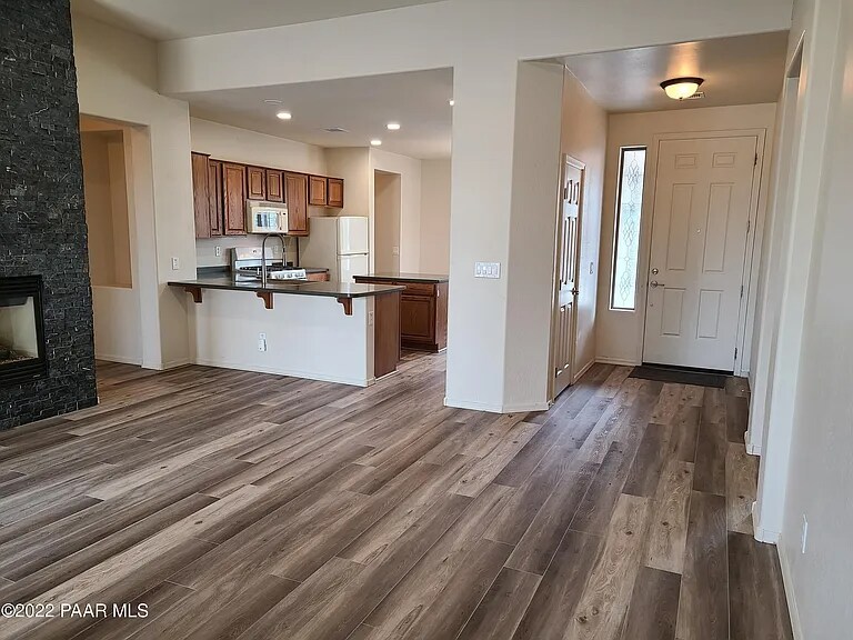 Building Photo - 7358 Goodnight Ln