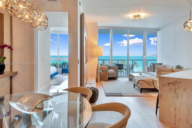 Building Photo - 100 South Pointe Dr