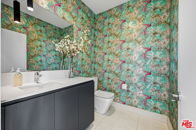 Building Photo - 6390 Quebec Dr