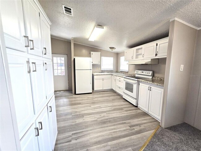 Building Photo - 4512 Rookery Dr