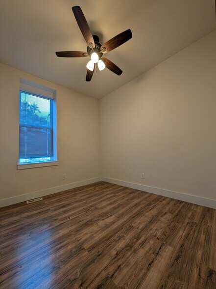 Building Photo - 2822 Osage St