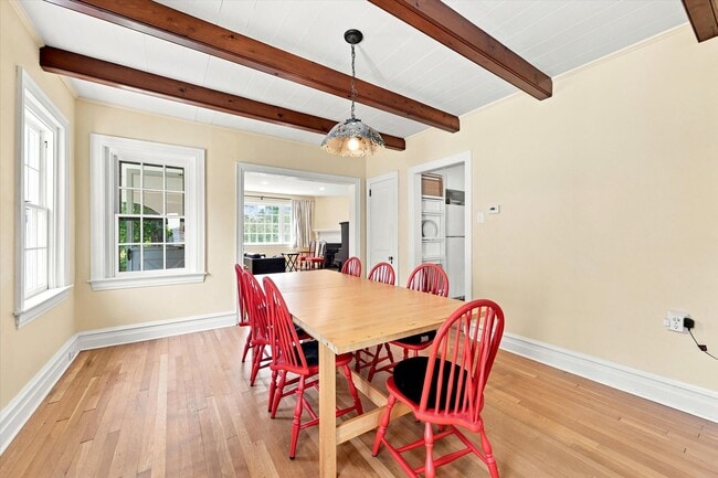 Building Photo - Beautiful 3B/2B Twin with Off-Street Parking in West Chester Borough