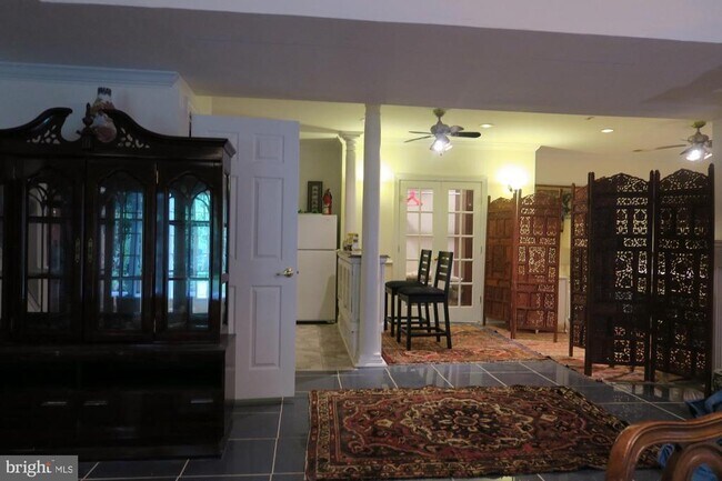 Building Photo - 3128-FURNISHED Prosperity Ave
