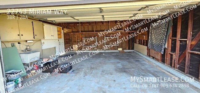 Building Photo - 22743 Miriam Way