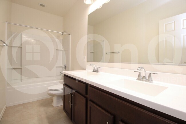 Building Photo - 10169 W Los Gatos Dr