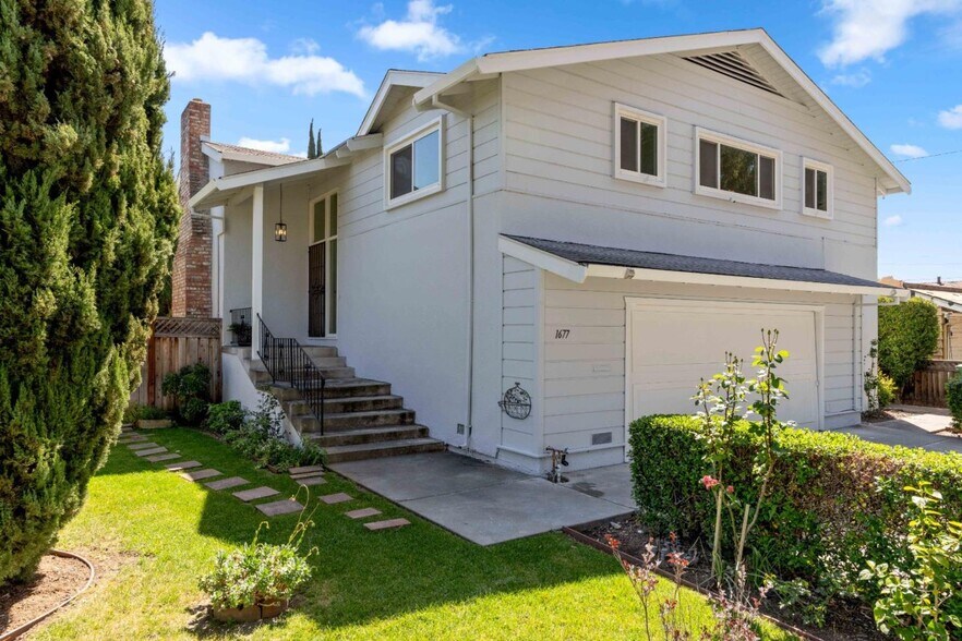 Building Photo - 1677 Calabazas Blvd