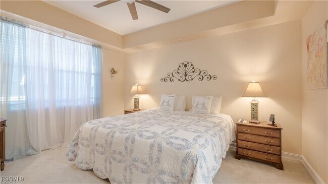 Building Photo - 10530 Amiata Way