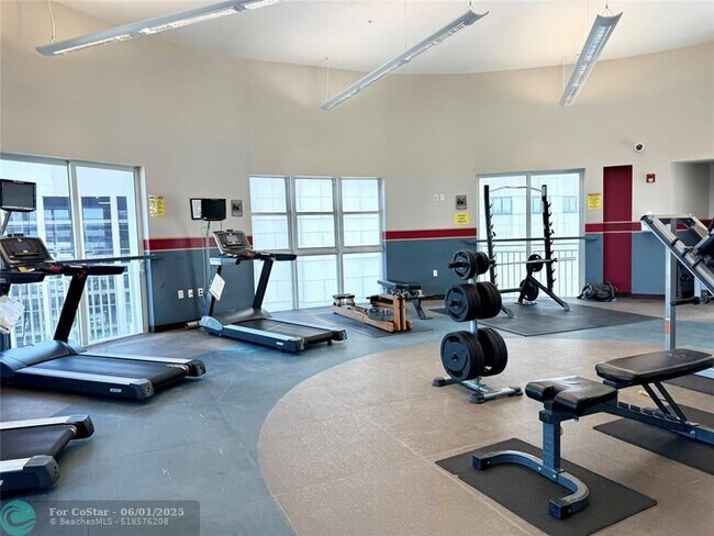 Building Photo - 7266 SW 88th St