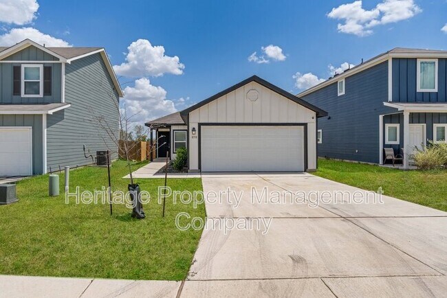 Building Photo - 8718 Broad Wing Dr