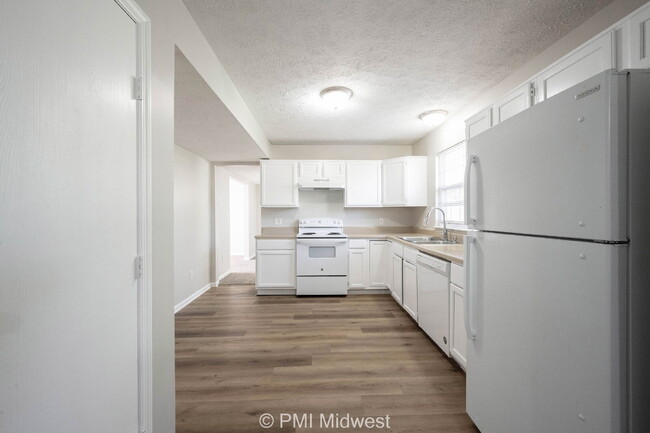 Building Photo - "Spacious 4-Bedroom Gem on Pillory Drive w...