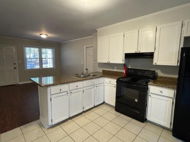 Building Photo - 204 Woodland Trail