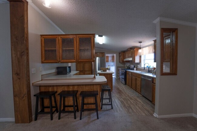 Building Photo - 2988 Lisa Dr