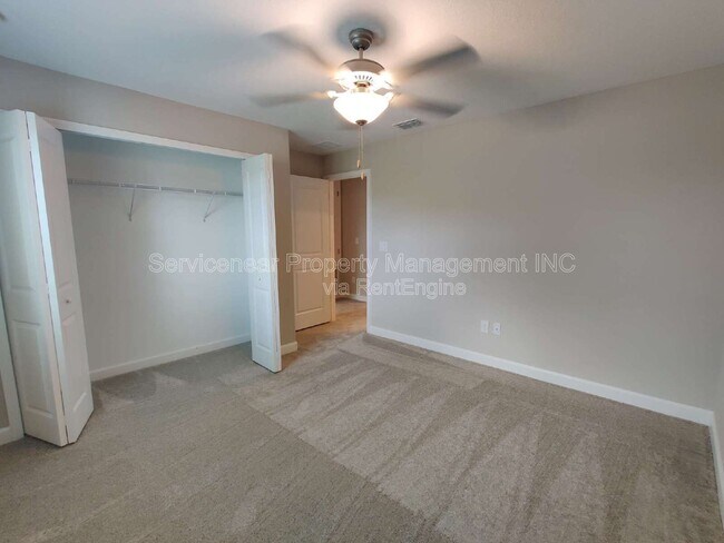 Building Photo - 23264 Willow Glen Way