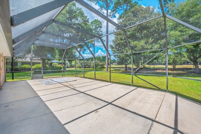 Building Photo - Updated Home in Bluewater Bay!