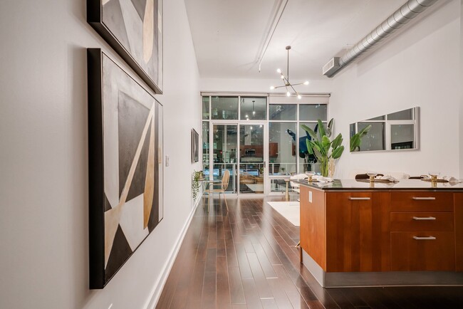 Building Photo - Don't miss out on your chance to Live at t...