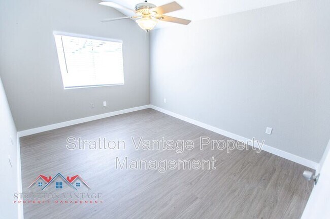 Building Photo - 1915 S 39th St