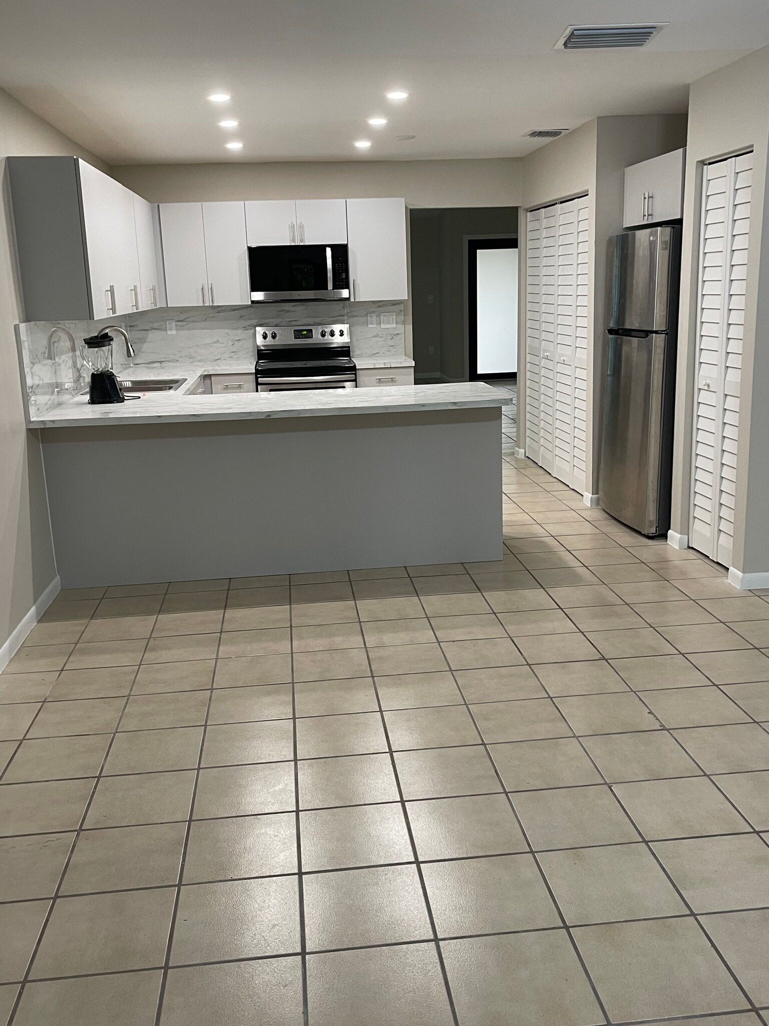 Building Photo - 2435 SW 109th Ct
