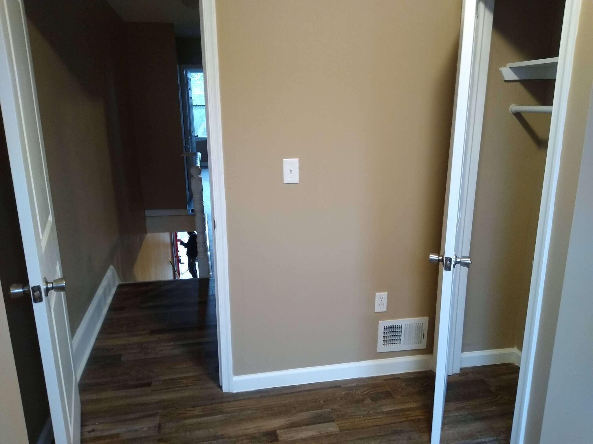 Building Photo - 2054 Ann St