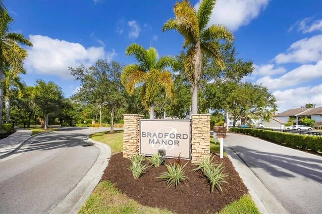 Building Photo - 1314 Grantham Dr