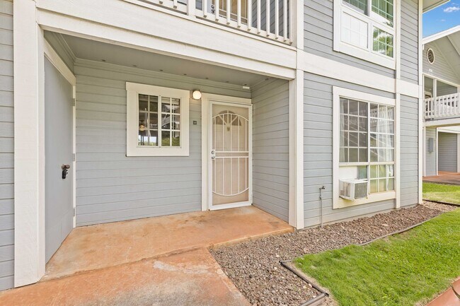 Building Photo - Ocean-View 2BR Townhome at Makakilo Cliffs | Pet-Friendly + 2 Covered Parking