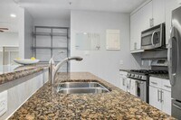 Building Photo - 503 Swanee Dr