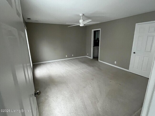 Building Photo - 10600 Norton Commons Walk