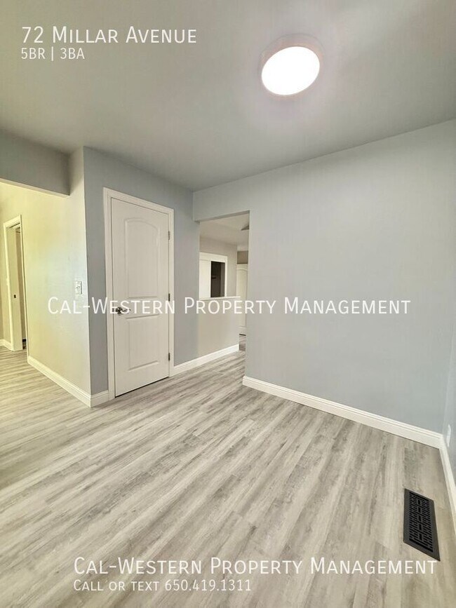 Building Photo - 72 Millar Ave